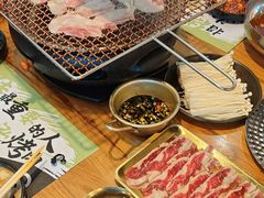 -合易泓烤肉·海肠捞饭(火车站店)