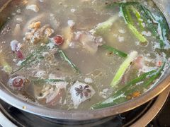 -老石黑山羊毛驴肉火锅(金凯广场店)