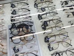 -明月眼镜(三坝店)