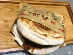 -大嘻咹biangbiang面(历史博物馆店)
