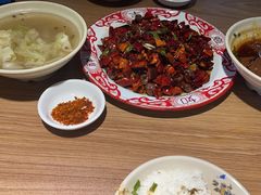 -杨三孃跷脚牛肉(中粮鸿云悦街店)