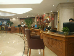 android_upload_pic-南京金鹰皇冠假日酒店