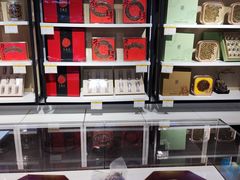 -综合保税区进口商品直销中心(新百店)
