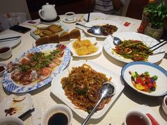 -顺峰海鲜酒楼(省府店)