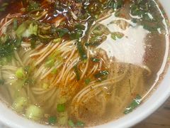 -陇上全荟兰州传统牛肉面(延吉路店)