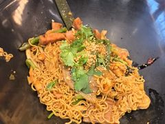 -醉人椒麻辣香锅(上地华联店)