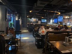 -麦凯伦烧烤·精酿超级工厂店(金桥总店)