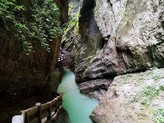 -龙水峡地缝景区