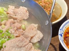-肖四女乐山跷脚牛肉(南汇大学城生活广场店)