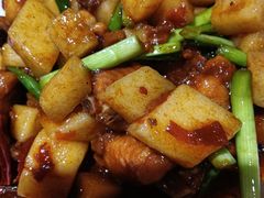 -隔壁老王·家常云南菜(花巷店)