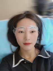 -臣丽纹眉品牌连锁