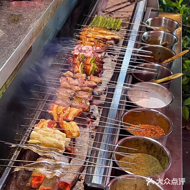 在昆明！吴井路！！相见恨晚好吃死….