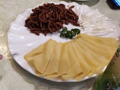 京酱肉丝-东四民芳餐厅(世茂工三店)