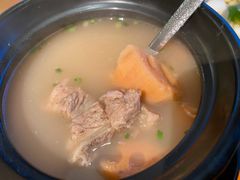 -莲餐厅·湖北菜·潜江小龙虾店(愚园路店)