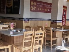 -阿婆情腊排骨火锅(金虹路店)