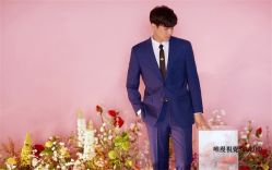 甜蜜浪漫-巴黎婚纱摄影工作室