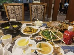 -滇越乘象云南餐厅(豆各庄店)