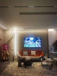 -新蝶变皮肤管理中心