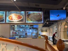 -巴扎美食·新疆菜·西域歌舞表演餐厅(新疆大厦店)