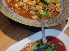 -俭寨大盘鸡·手抓肉·烧烤新疆菜(乌苏路店)
