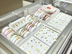-王府井百货熙地港店