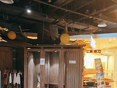 -暴风岛沉浸式体验馆(百联世纪店)