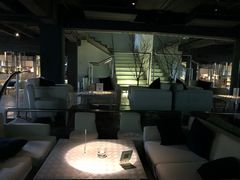 -穹六人间 people 6(岳阳路店)