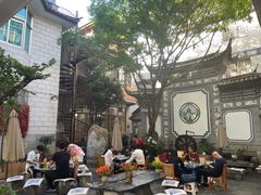 -四方小吃·白族庭院餐厅