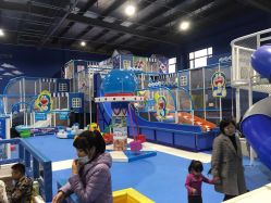 -哆啦爱梦儿童乐园(住邦城市广场店)