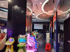 -时代华纳国际影城(鹏晖广场店)