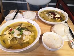 -鱼你在一起(梦秀广场店)