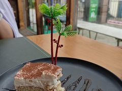 -LUCCA卢卡西班牙海鲜饭(远洋广场店)