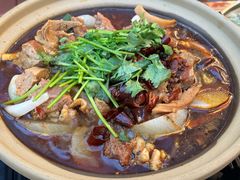 -沙胆彪炭炉牛杂煲(上海日月光广场店)