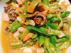 野生菌-黔城故事(虎峰别墅店)