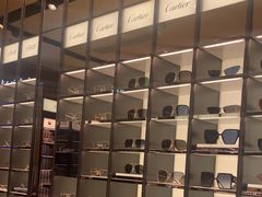 -LensCrafters亮视点(东方新天地店)