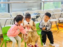 -蓝话筒·少儿成人演讲口才·主持朗诵·戏剧表演(大华第一坊店)