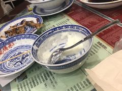 -赵记传承特色牛奶甜品(泉城广场店)