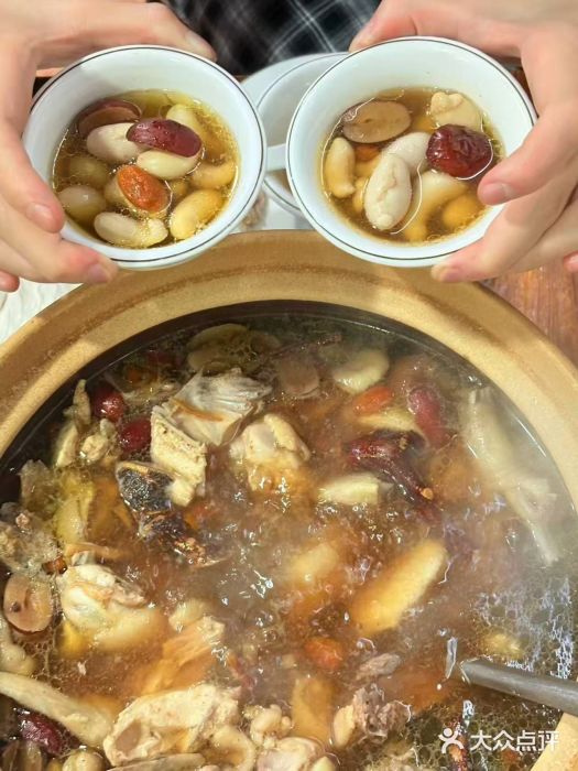 威邵鸡煲(西华路总店)图片