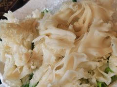 -小椒娘撒椒鱼火锅(三八广场店)