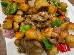 羊肉炒馕-清真·玛丽亚新疆菜主题餐厅(浙江中路店)