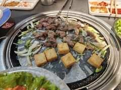 -牛味道炭火烤肉(湖前总店)