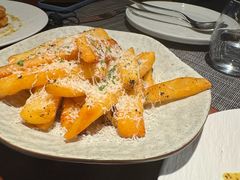 -MONICH牛排融合餐厅(和义大道购物中心店)