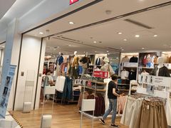 -优衣库(上海虹口龙之梦店)