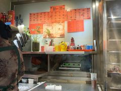 -老天桥酱肉烧饼夹肘子(天桥店)
