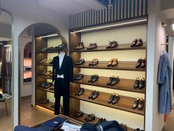 -优刻西服西装定制(金轮国际广场店)