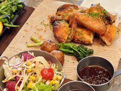 -SHADOWS•Bistro&Eatery(安福路店)