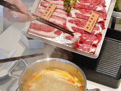 -呷哺呷哺