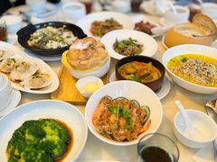 -港丽餐厅(高德置地店)