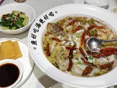 -江渔儿酸菜鱼(奥园广场金发购物中心店)