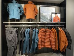 -三夫户外(天钥桥路店)